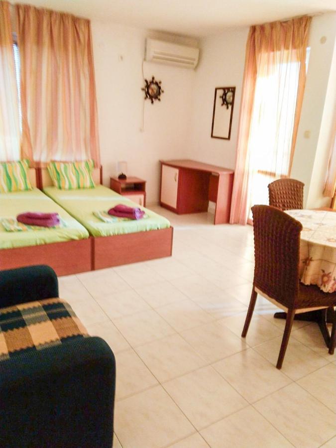 Hotel Kъща За Гости Липите Sinemorec Zewnętrze zdjęcie